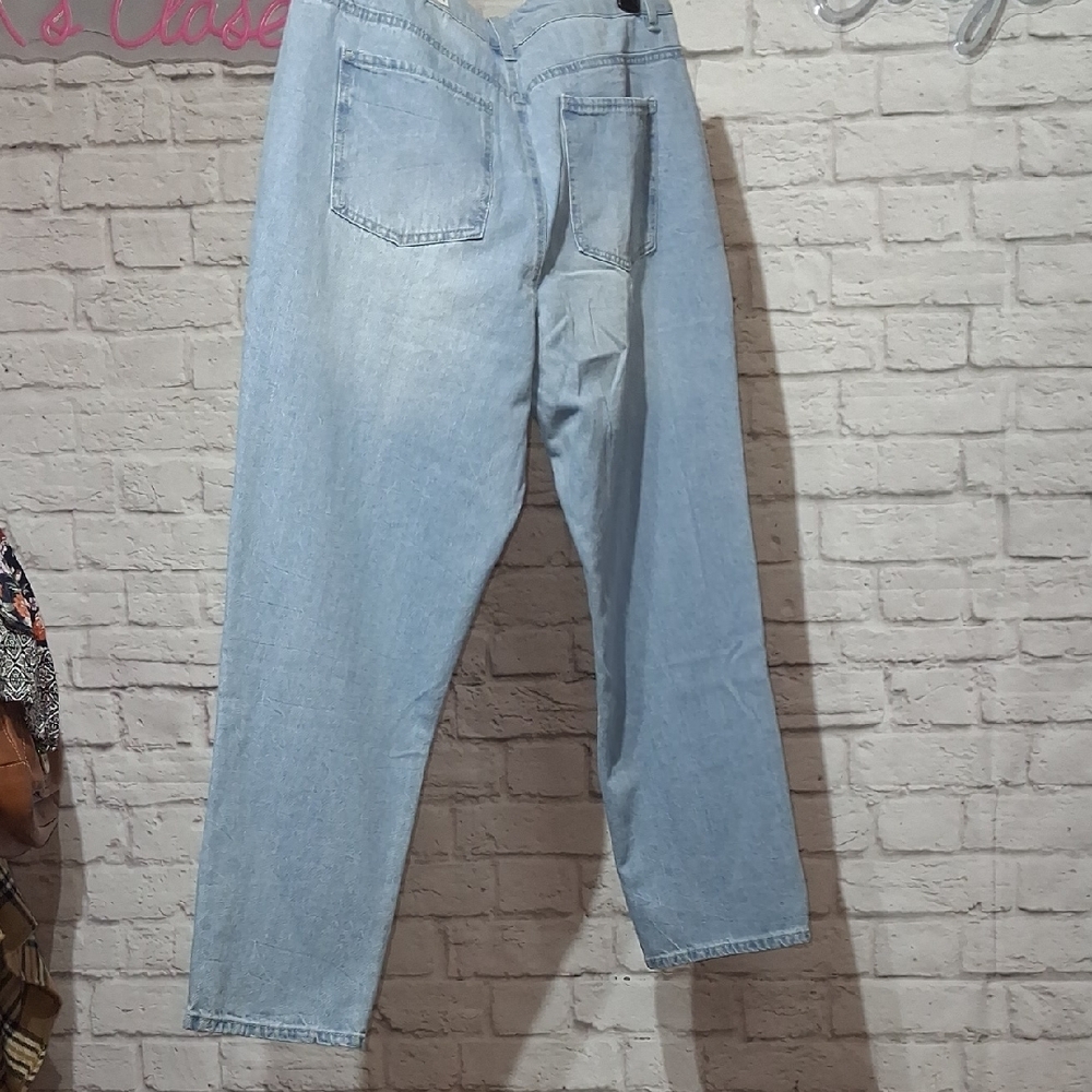 🔥d. jeans Light Blue Relaxed Fit Tapered Jeans - Picture 4 of 5